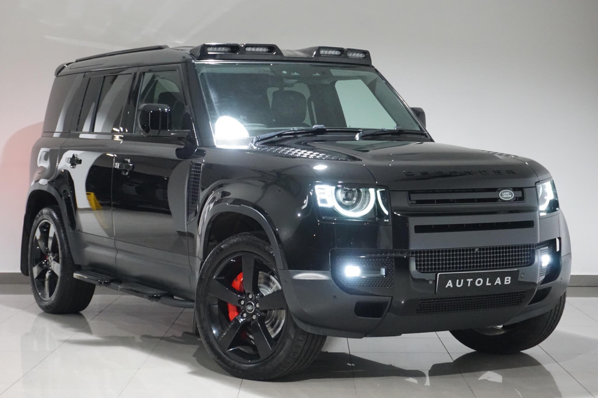 Land Rover Defender 110 3.0 D250 MHEV HSE Hard Top SUV 5dr Diesel Auto 4WD MWB Euro 6 (s/s) (250 ps)